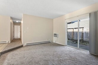 Building Photo - 16528 NE Glisan St