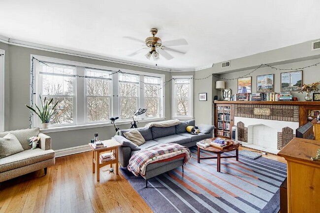 Foto del edificio - 3115 N St Louis Ave
