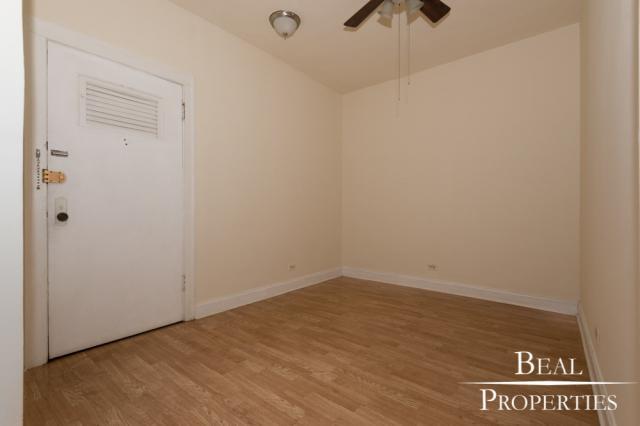 Building Photo - 1 bedroom in CHICAGO IL 60625