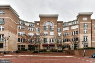 Building Photo - 12001 Market St