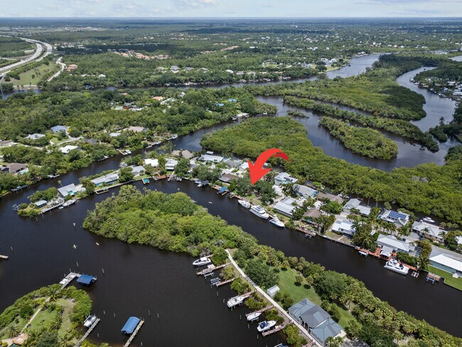 Tranquilo callejón sin salida. - 730 SW Salerno Rd