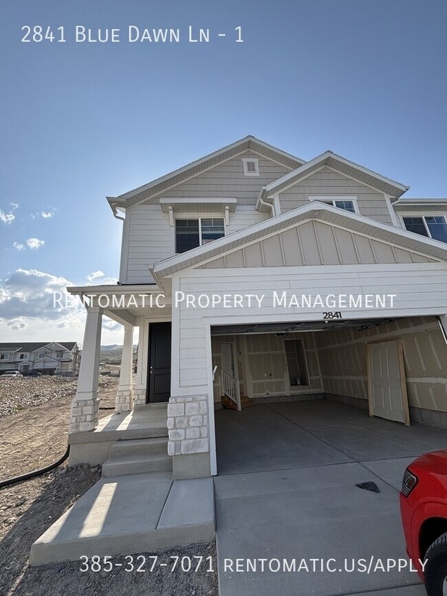 Foto del edificio - 2841 Blue Dawn Ln
