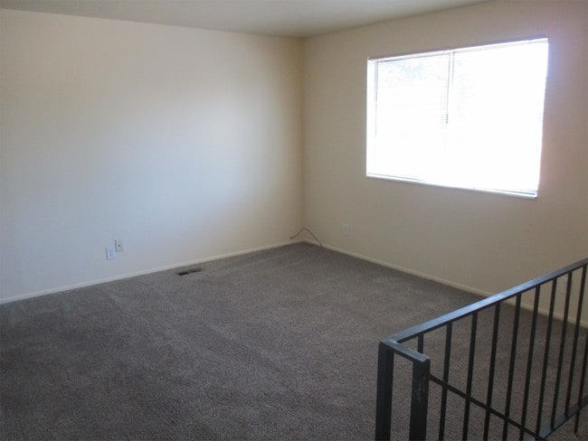 Building Photo - 4693 S Arlington Park Dr
