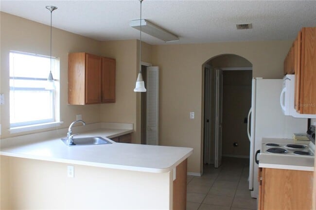 Foto del edificio - 1436 Carey Glen Cir