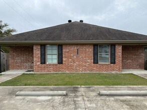 Building Photo - 2212 N Malcolm St