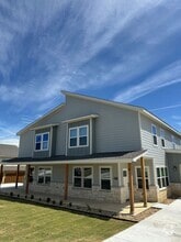Building Photo - 1318 Johnson Bend Rd