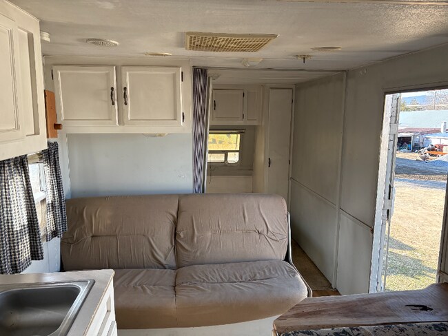 Foto del edificio - 146 Smokey Ln