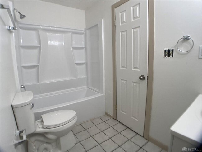 Main Bath - 341 Halifax Dr