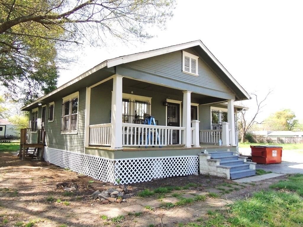 Foto principal - 12701 Woodworth Dr