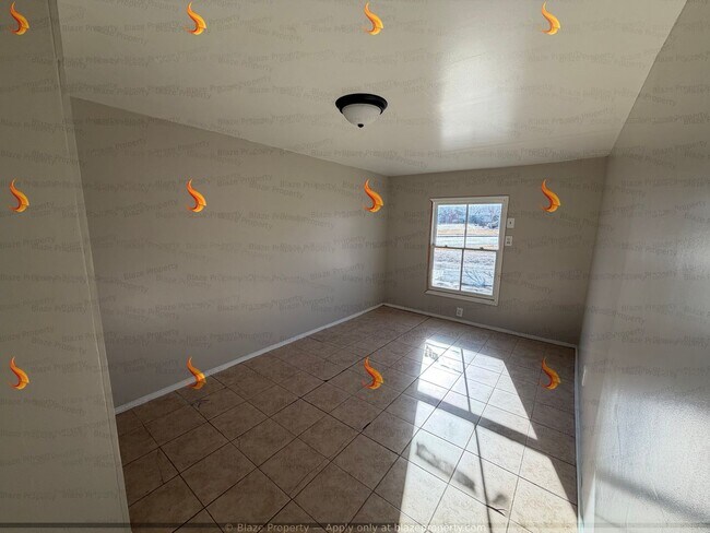 Foto del edificio - 3001 Curtis Dr