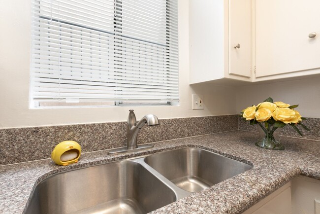 Interior Photo - Fulton Townhomes