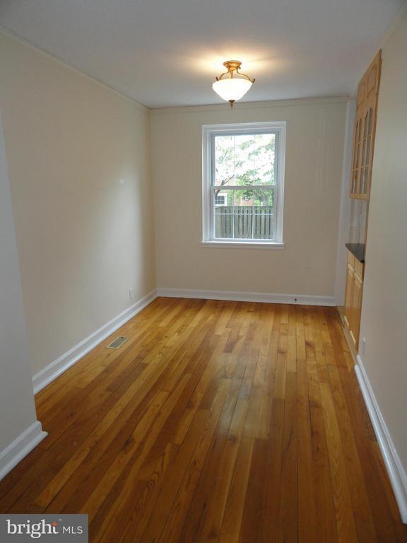 Foto del edificio - 4800 S 28th St