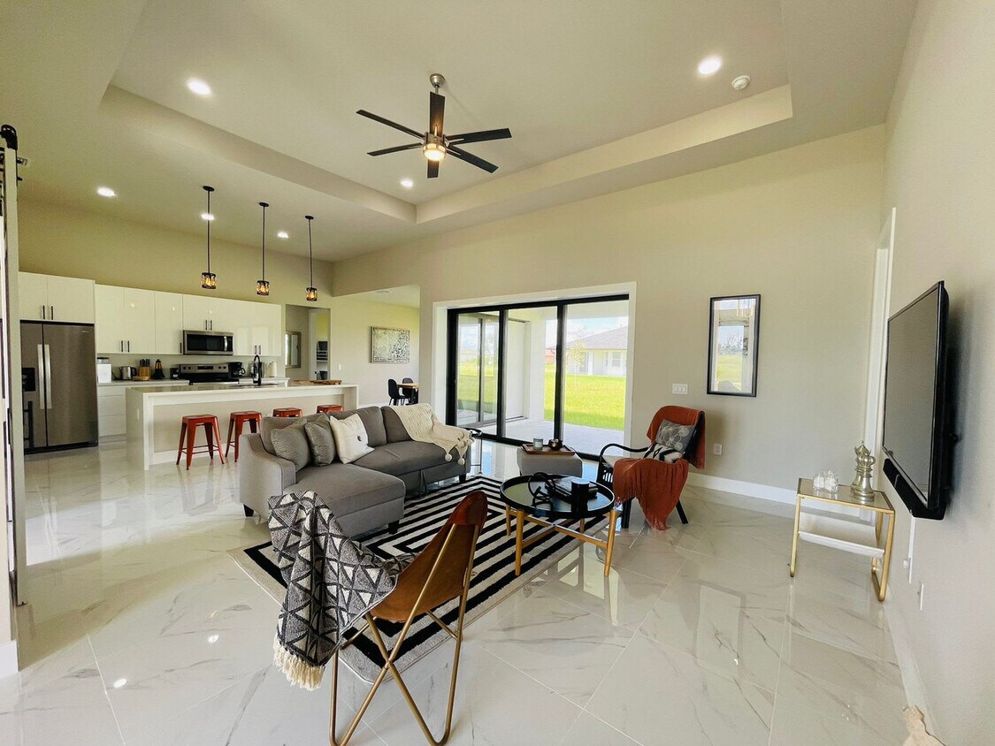 Foto principal - 2909 NW 13th St