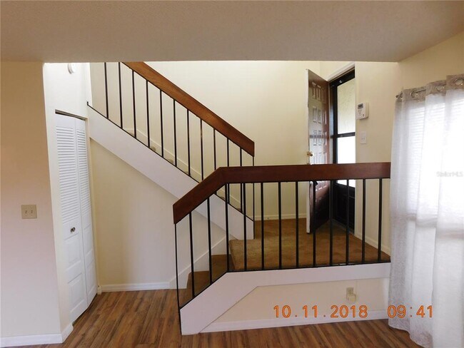 Building Photo - 467 Hunter Cir