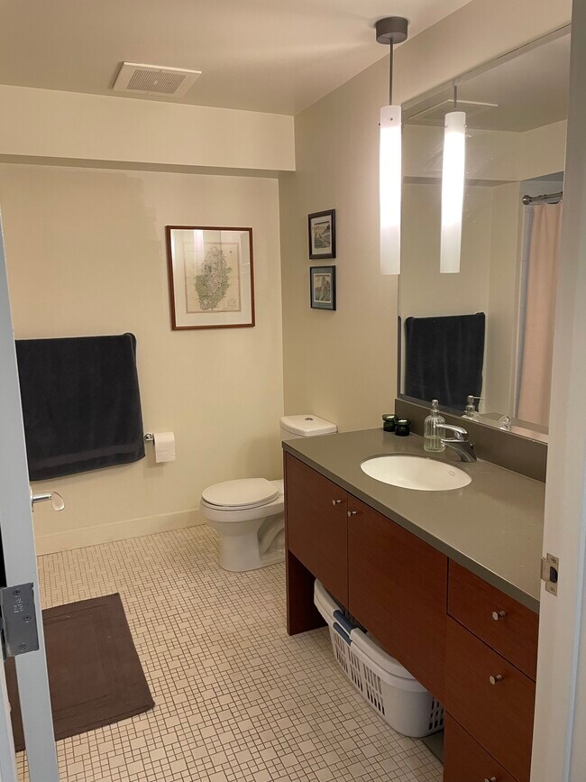 Foto del edificio - 3601 S River Pky