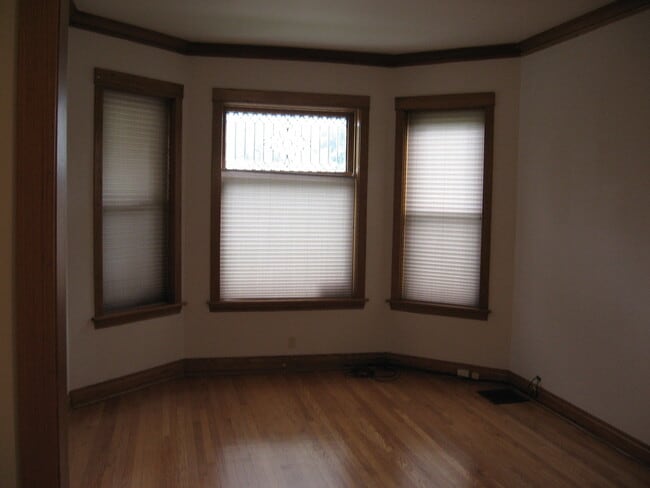 Foto del edificio - 3916 N Kildare Ave
