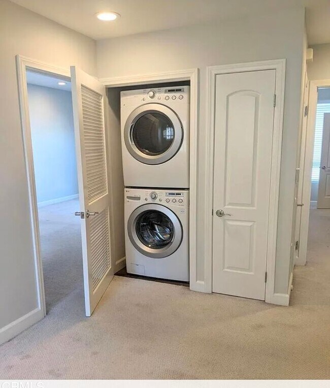 Foto del edificio - 28 N 3rd St