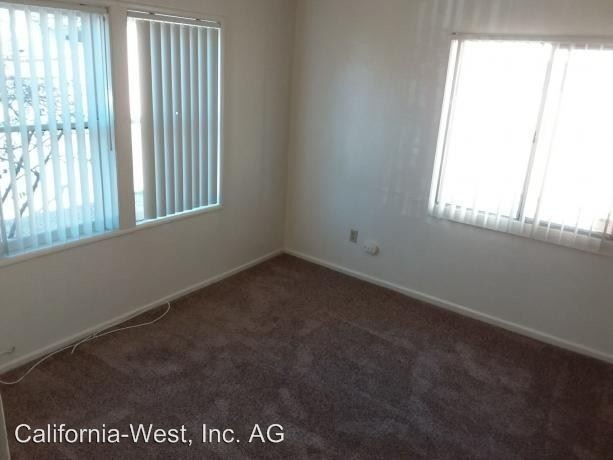 Building Photo - 1361-1371 Paso Robles St
