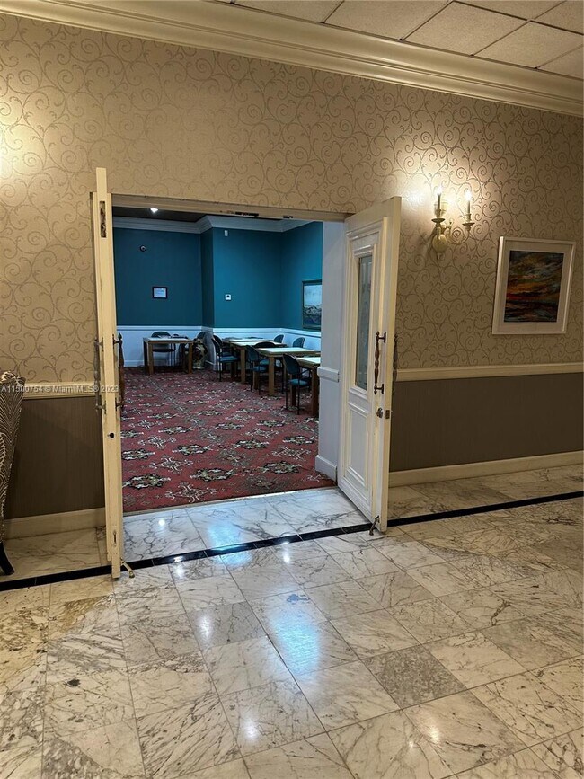 Foto del edificio - 3800 S Ocean Dr