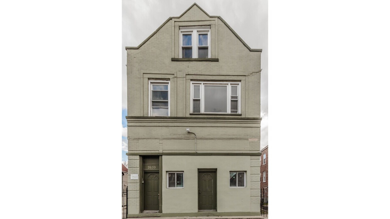 Primary Photo - 2639 W 25th St