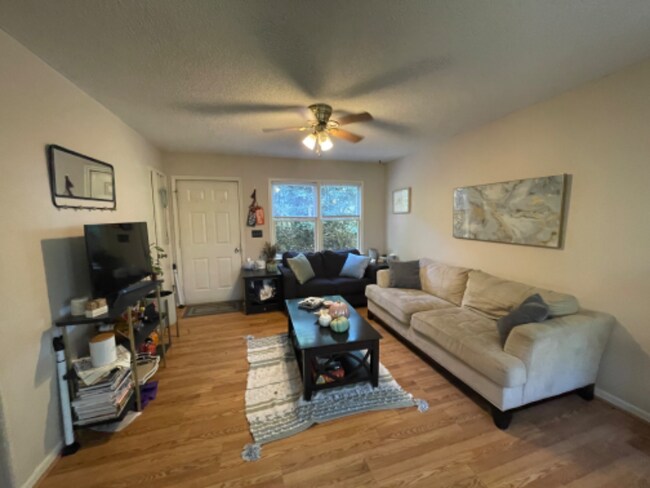Foto del edificio - 156 Pinnacle Ln