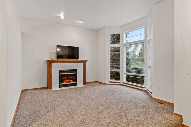 Foto del edificio - Beautifully done 3 bed 3 bath home in Greenacres/liberty lake area