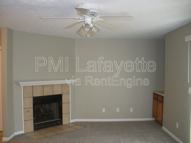 Foto del edificio - 3526 Bethel Dr