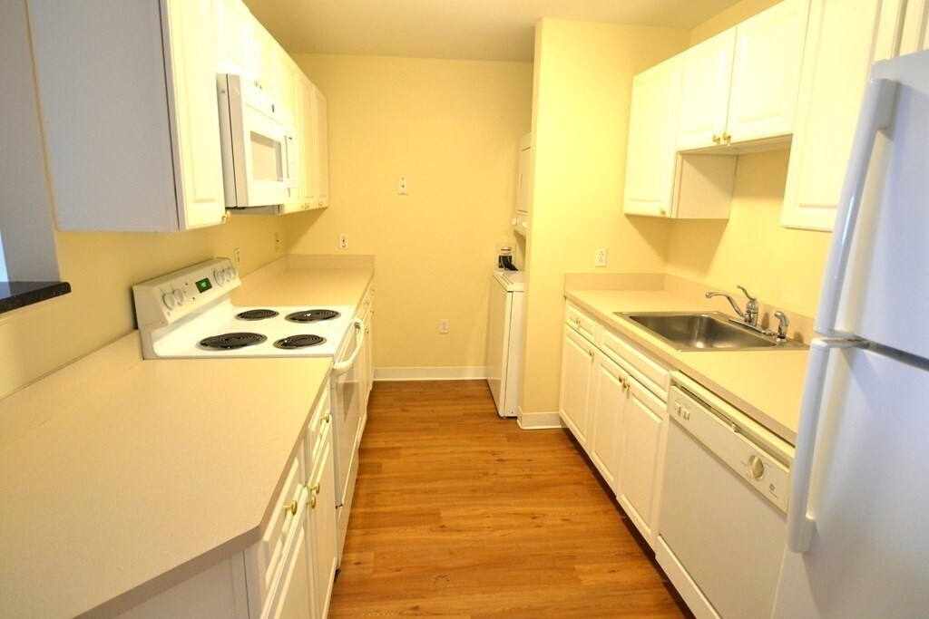 70 Peterborough St Unit 701, Boston, MA 02215 Apartments in Boston