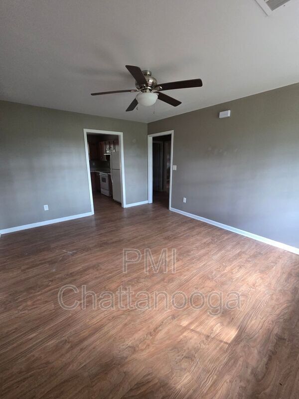 Foto del edificio - 76 Dolphin Ln