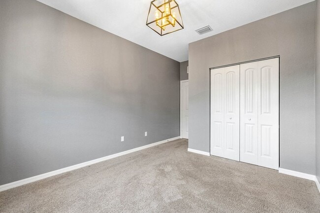 Building Photo - 1198 Paisley Ct