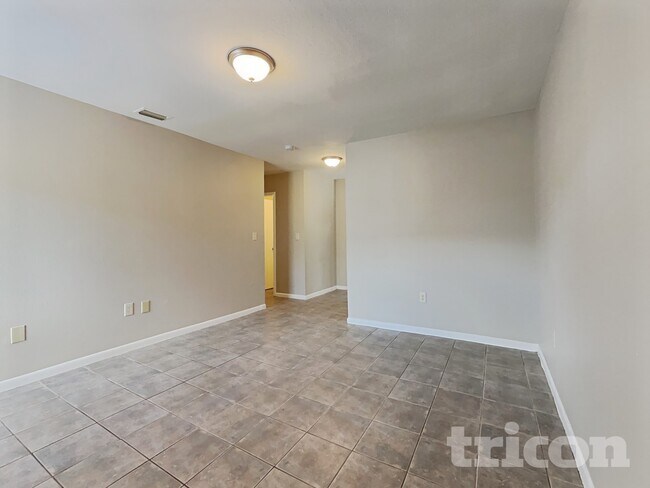 Foto del edificio - 1408 Highview Rd