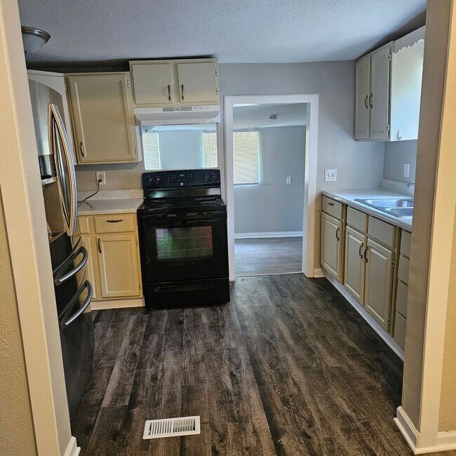 Foto del edificio - Charming 2 Bedroom Home in Independence!