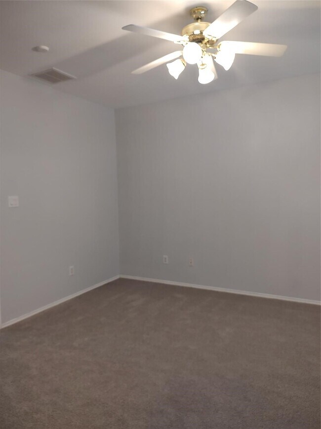 Building Photo - 12618 Roxdale Ridge Dr