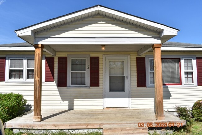 Foto del edificio - 2 Bed 1 Bathroom Single Family Home For Rent