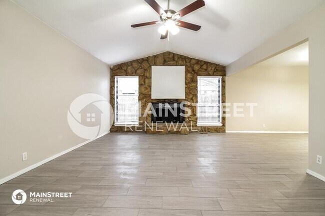 Building Photo - 9616 WILLOW WIND DR, MIDWEST CITY, OK 73130