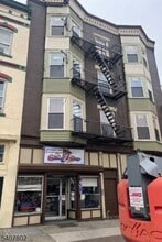 Building Photo - 197 North Ave