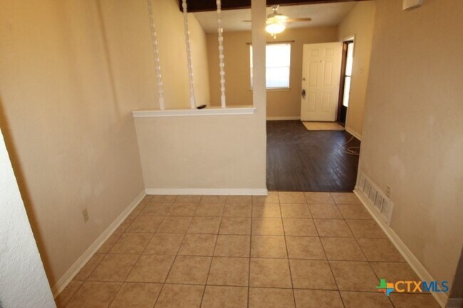 Foto del edificio - 403 Northern Dove Ln