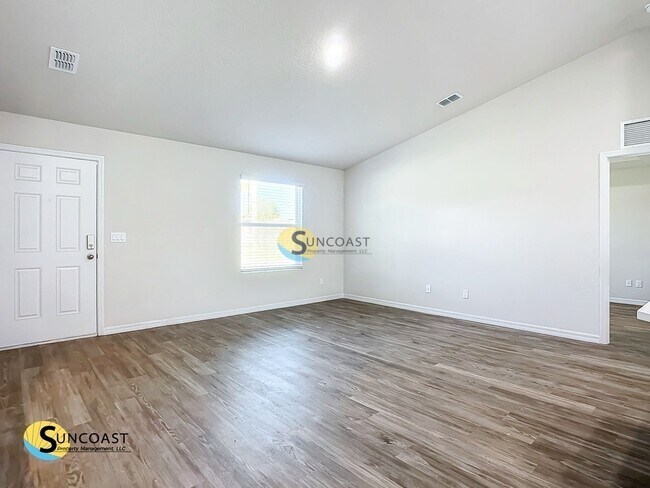 Building Photo - 303 Chiquita Blvd N