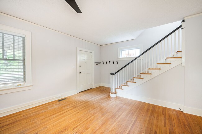 Photo - Beautifully updated House in Rivermont