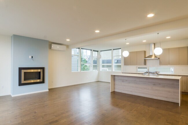 Foto del edificio - 3Bd/3.25Ba Seattle Home