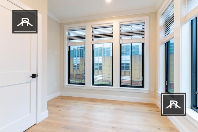 Foto del edificio - 4 bedroom in Allston MA 02134