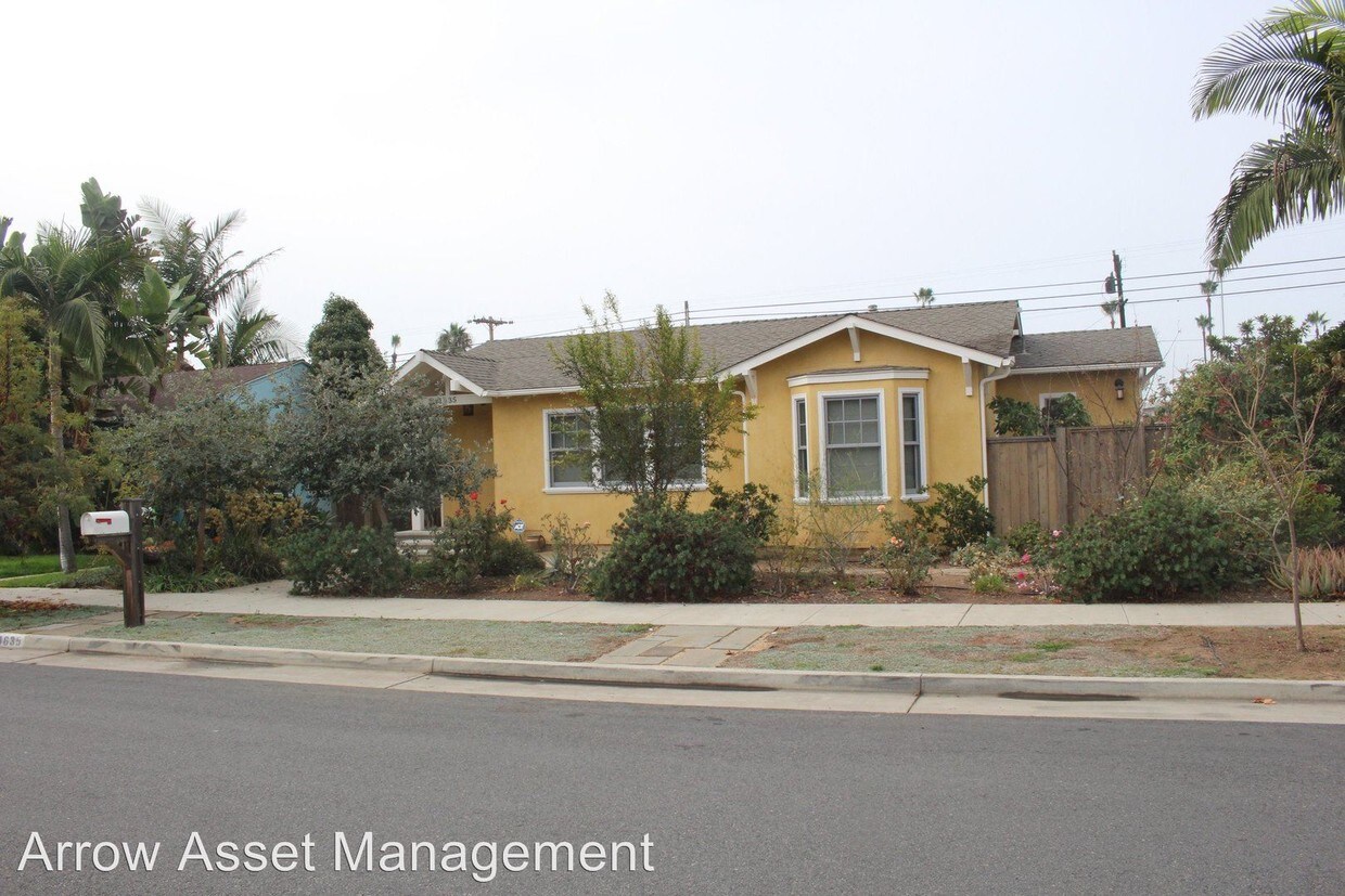 Primary Photo - 3 br, 2.5 bath House - 1635 Alvarado St.