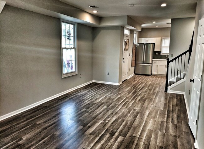 Building Photo - 2020 16th St SE