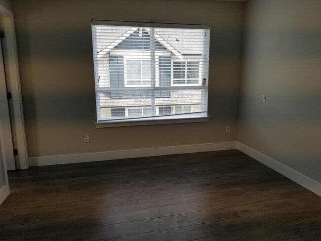 Photo du bâtiment - 430 Duncan St