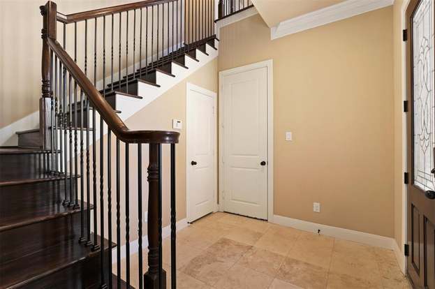 Building Photo - 11002 Upland Forest Dr