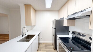 Interior Photo - Eight 80 Newport Beach