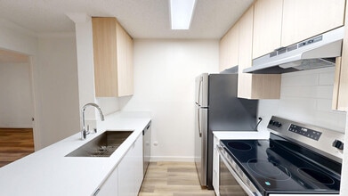 Interior Photo - Eight 80 Newport Beach