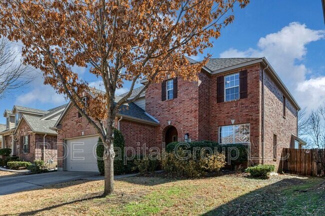 Building Photo - 5621 Old Orchard Dr