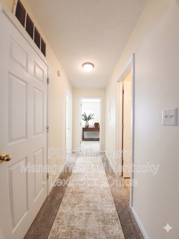 Building Photo - 146 Grinder Ct