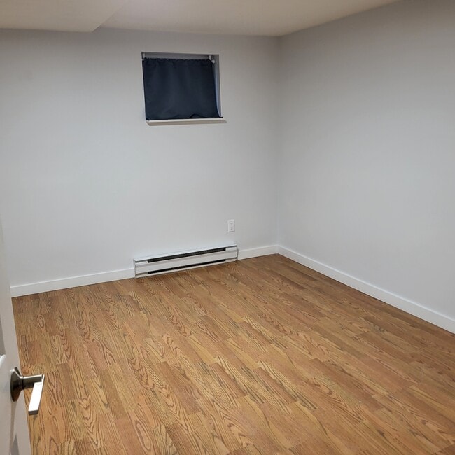 Building Photo - 2945 Quadra St